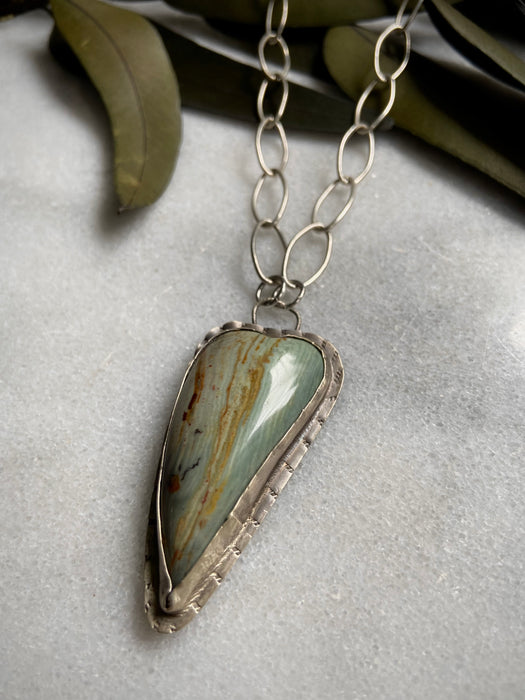 Bezel Gary Green Jasper Heart Pendant Necklace