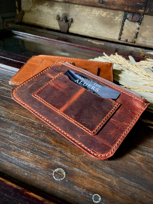 Cecil Unlined Leather Holder - Weathered Cognac