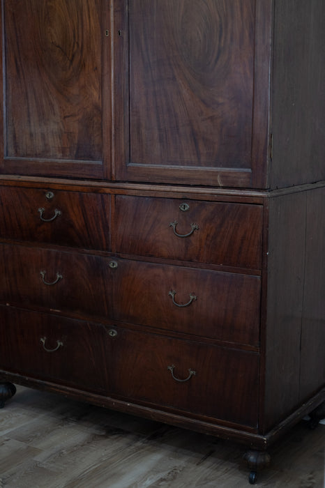 Georgian 1800s Linen Press from Beaufort